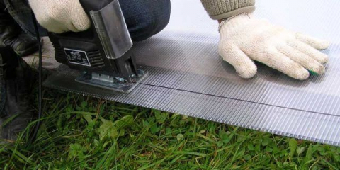 Jak řezat polykarbonát doma